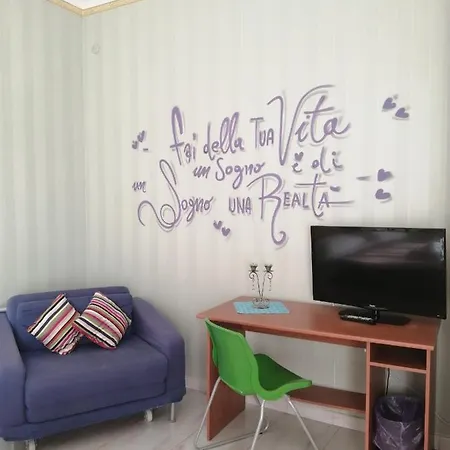 A Casa Dei Nonni Bed and Breakfast *